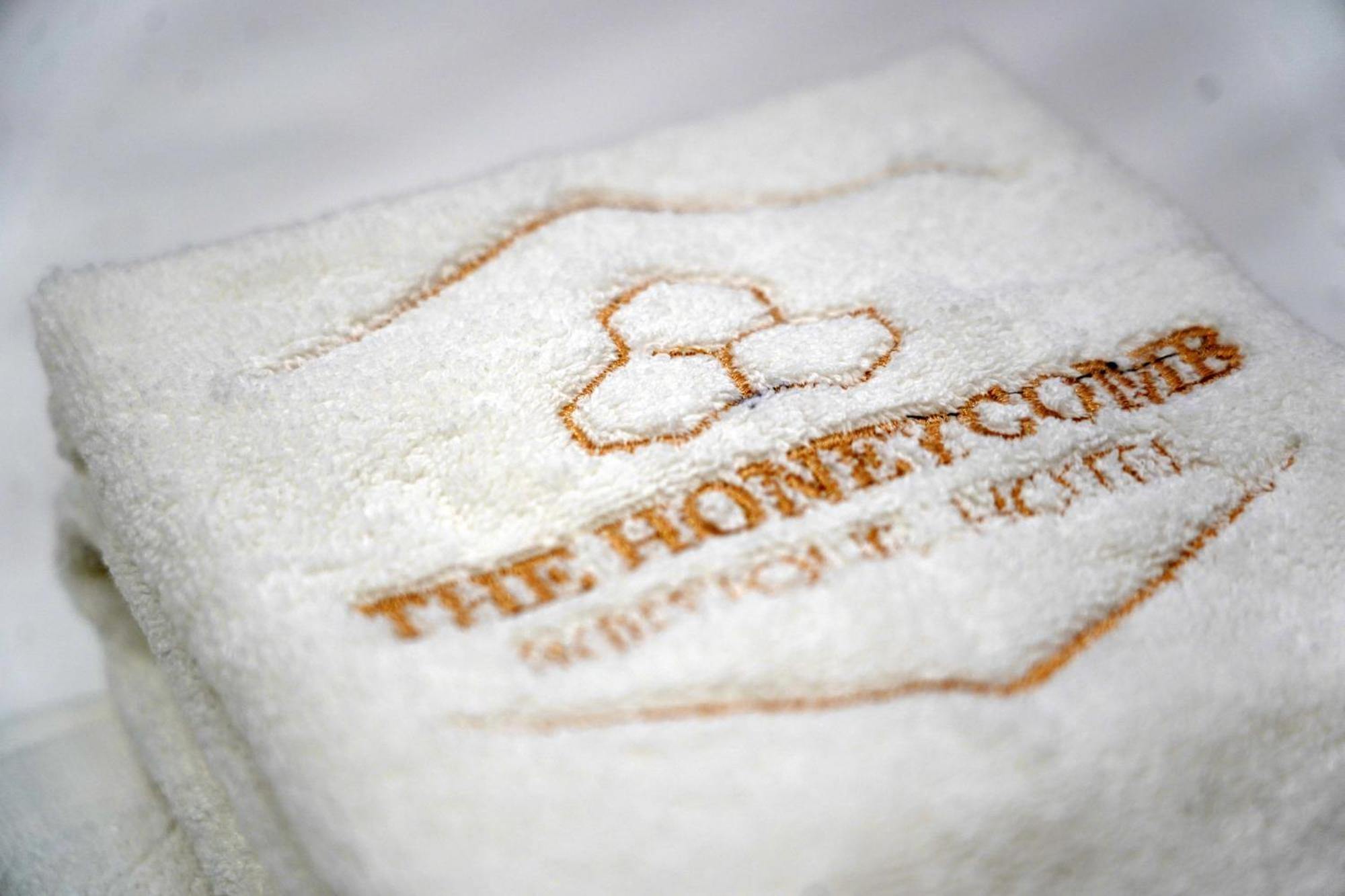 Hotell The Honeycomb Boutique Golem (Tirana)